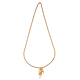 Collier doré avec pendentif silhouette dansante, chaîne torsadée raffinée.